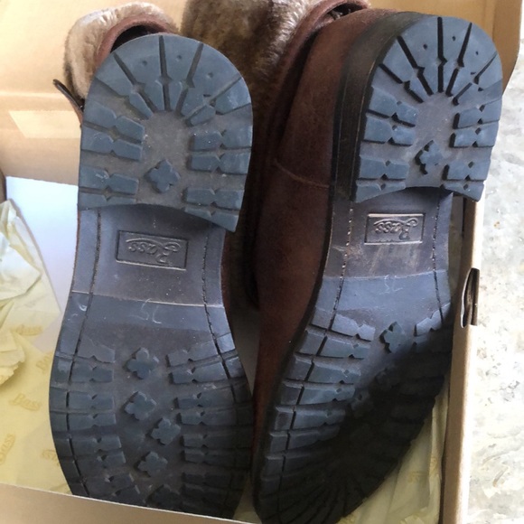 NEW Brown Faux Fur Trimmed Bass Booties - Picture 4 of 5